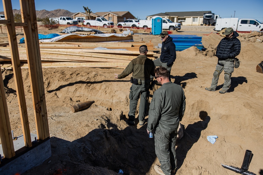 MAGTFTC EOD partners with SBCSD for safe UXO disposal in local community