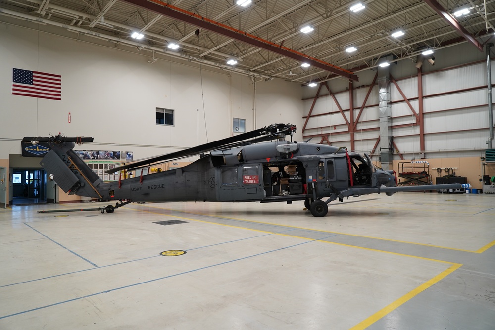 Aircraft maintenance Airmen critical part of Pave Hawk transport mission