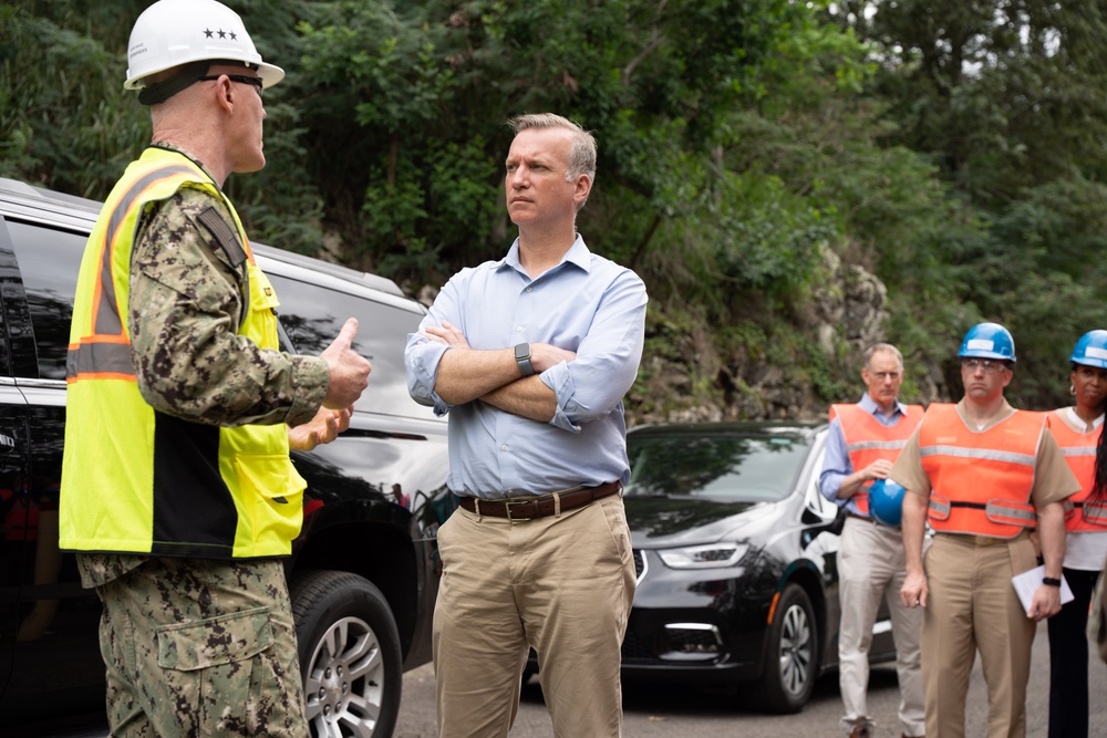 US Navy Under Secretary assesses Red Hill defueling operations prior to residual fuel removal