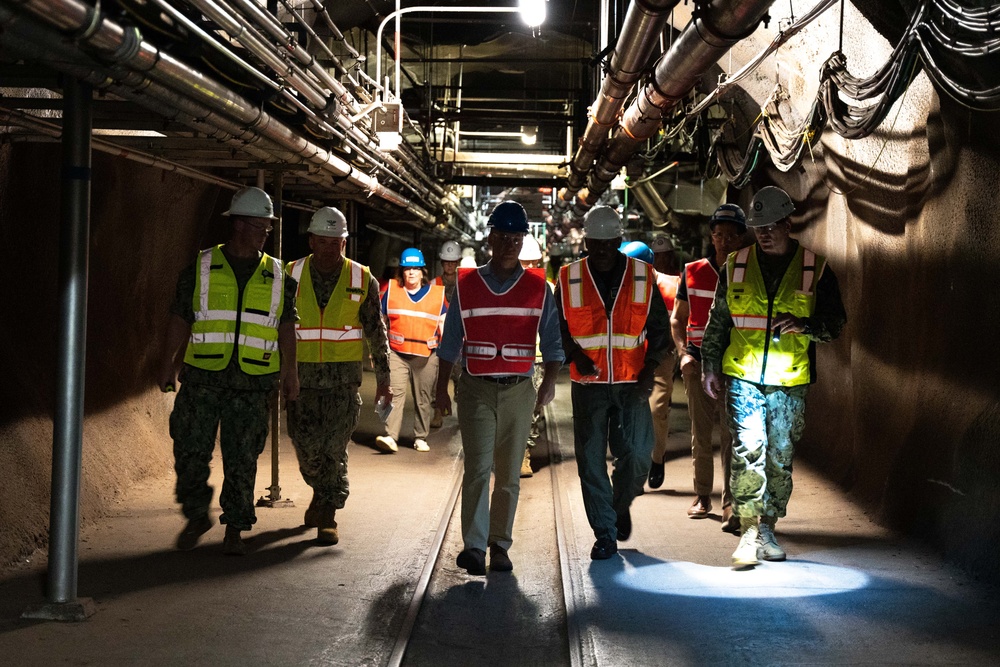 US Navy Under Secretary assesses Red Hill defueling operations prior to residual fuel removal