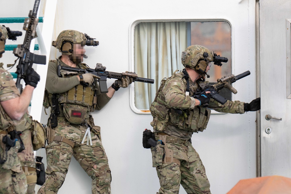 NSW Conducts Bilateral Training with Allied Special Operations Forces