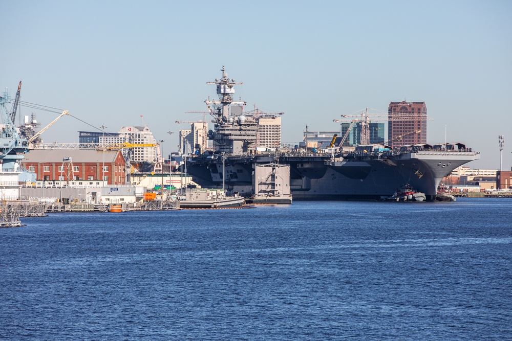 NNSY welcomes USS George H.W. Bush (CVN 77)