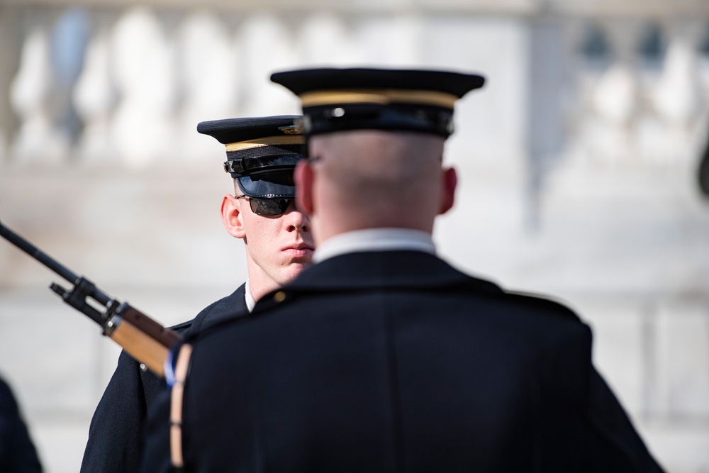 Minister of Foreign Affairs of Japan Yoko Kamikawa Participates in a Public Wreath-Laying Ceremony at the Tomb of the Unknown Soldier