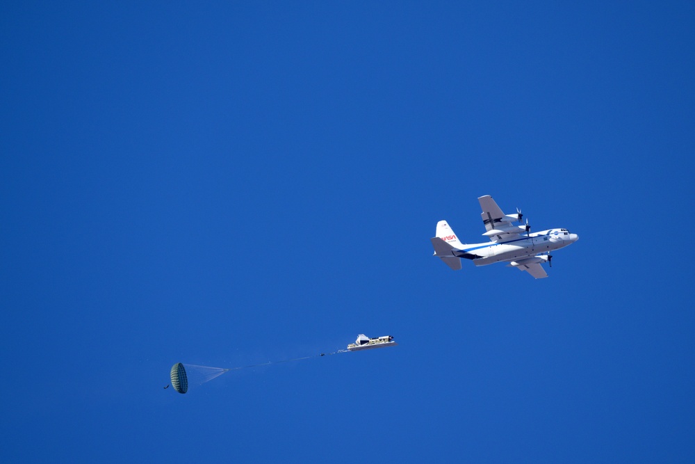 NASA tests Starliner parachutes at U.S. Army Yuma Proving Ground