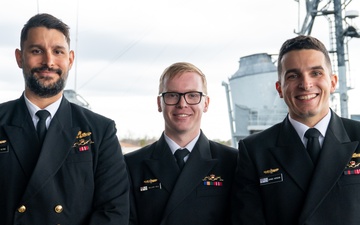 Nuclear Power Training Unit First – Three Royal Australian Navy Officers Graduate the Program