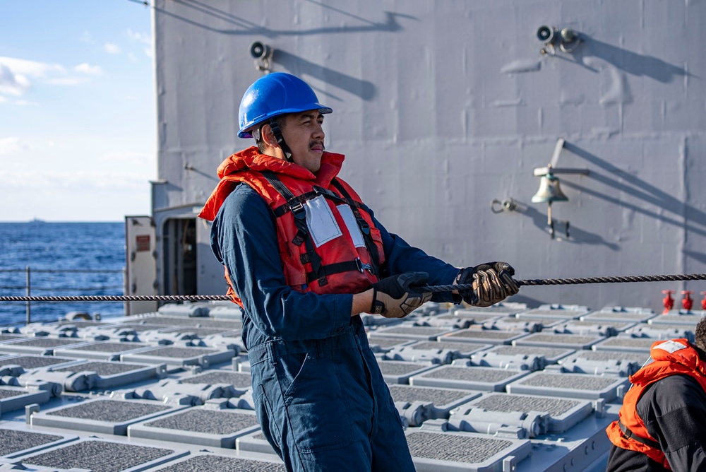 USS Princeton Conducts Fueling-at-Sea with USNS John Erickson