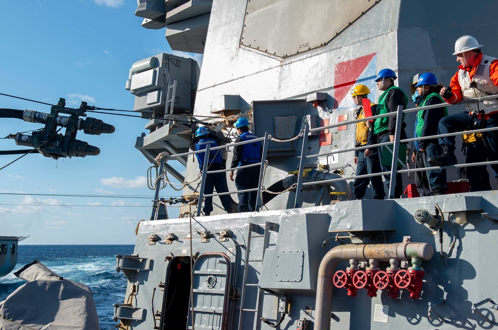 DVIDS Images USS Hopper ReplenishmentAtSea [Image 4 of 7]