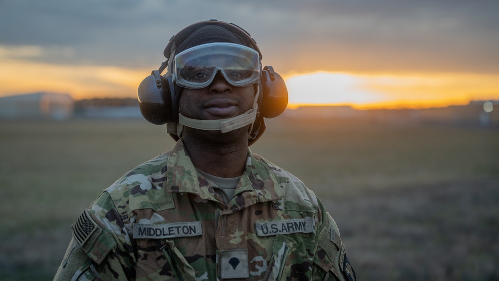 96th Aviation Support Battalion establishes a FARP at Millington-Memphis Airport | LLAASLT