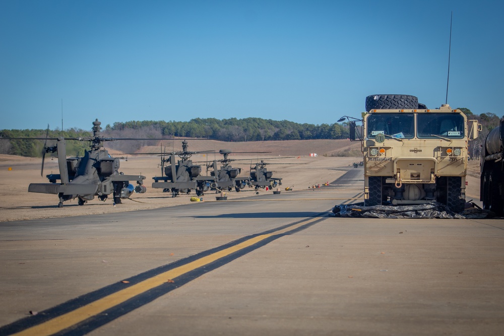 101st Combat Aviation Brigade Apache Helicopters Refuel at Oxford, MS