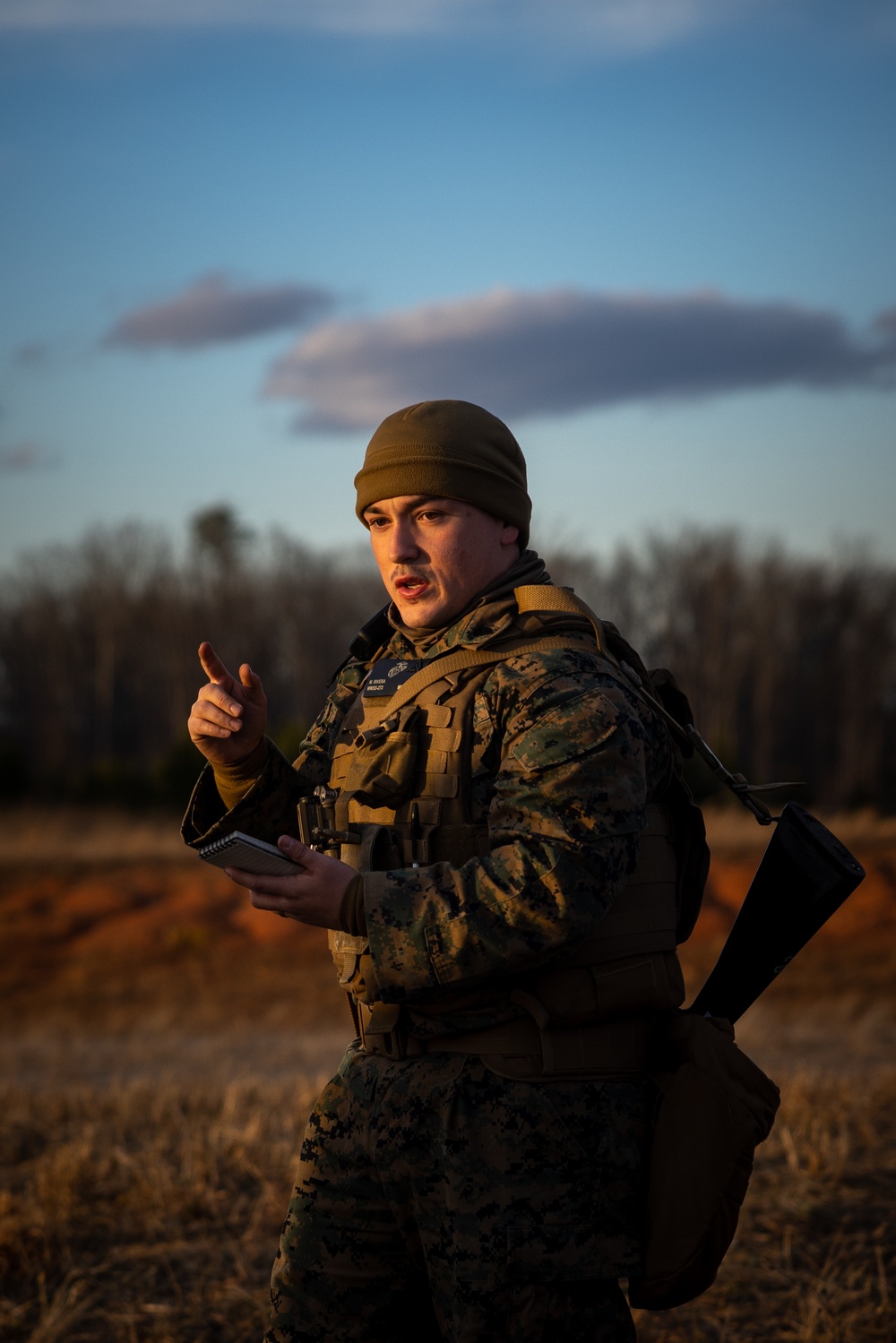 VMM-365 (REIN) Conducts FARP Operations