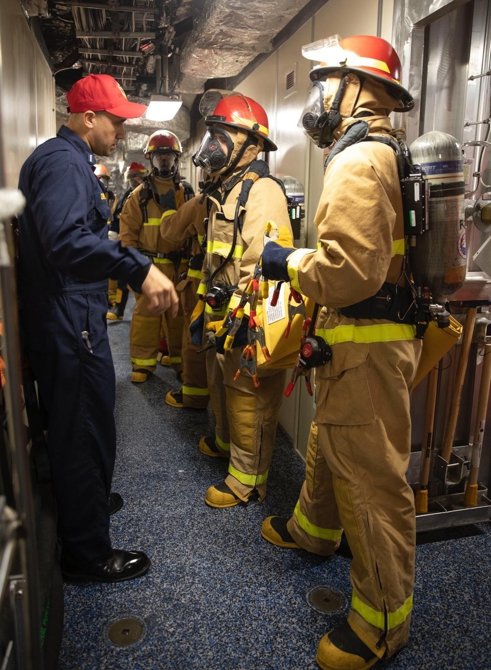 DVIDS - Images - USS Mobile (LCS 26) Conducts Damage Control Training ...