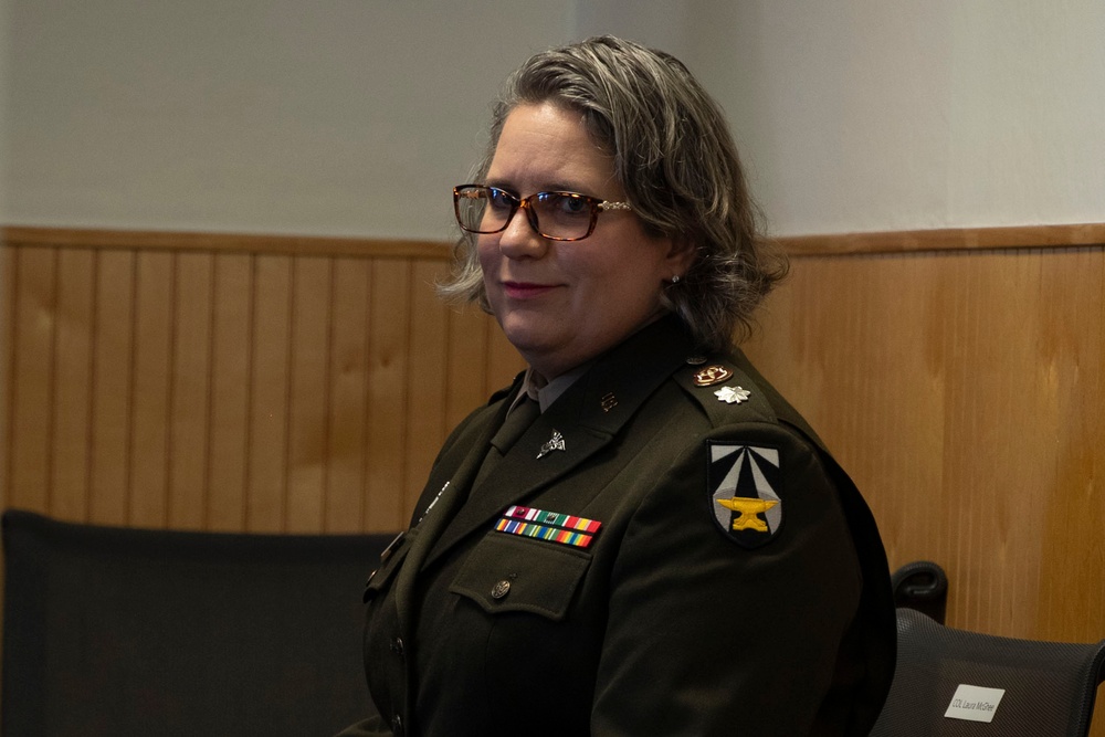 Friends, family, colleagues gather for USAMMDA systems integration chief’s Full-Bird promotion