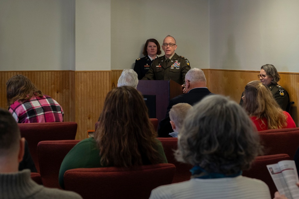 Friends, family, colleagues gather for USAMMDA systems integration chief’s Full-Bird promotion