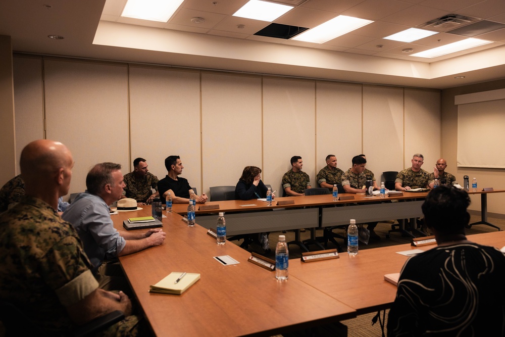 Under Secretary of the Navy Erik Raven visits 3d Marine Littoral Regiment