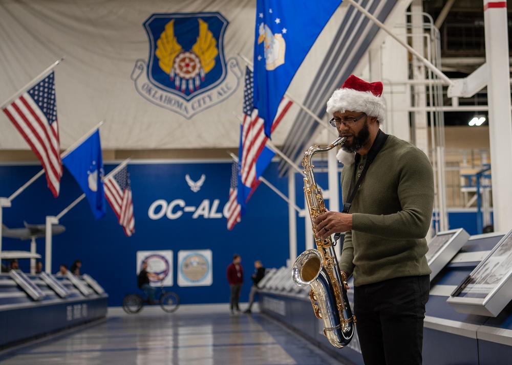 Holiday Saxophone