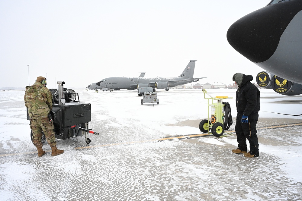 Supporting Global Airpower in All Weather: Selfridge Air National Guard Base KC-135T Stratotankers