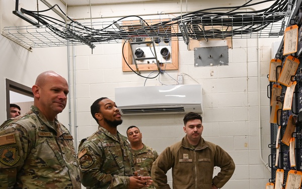 RAWS Visit with Airmen