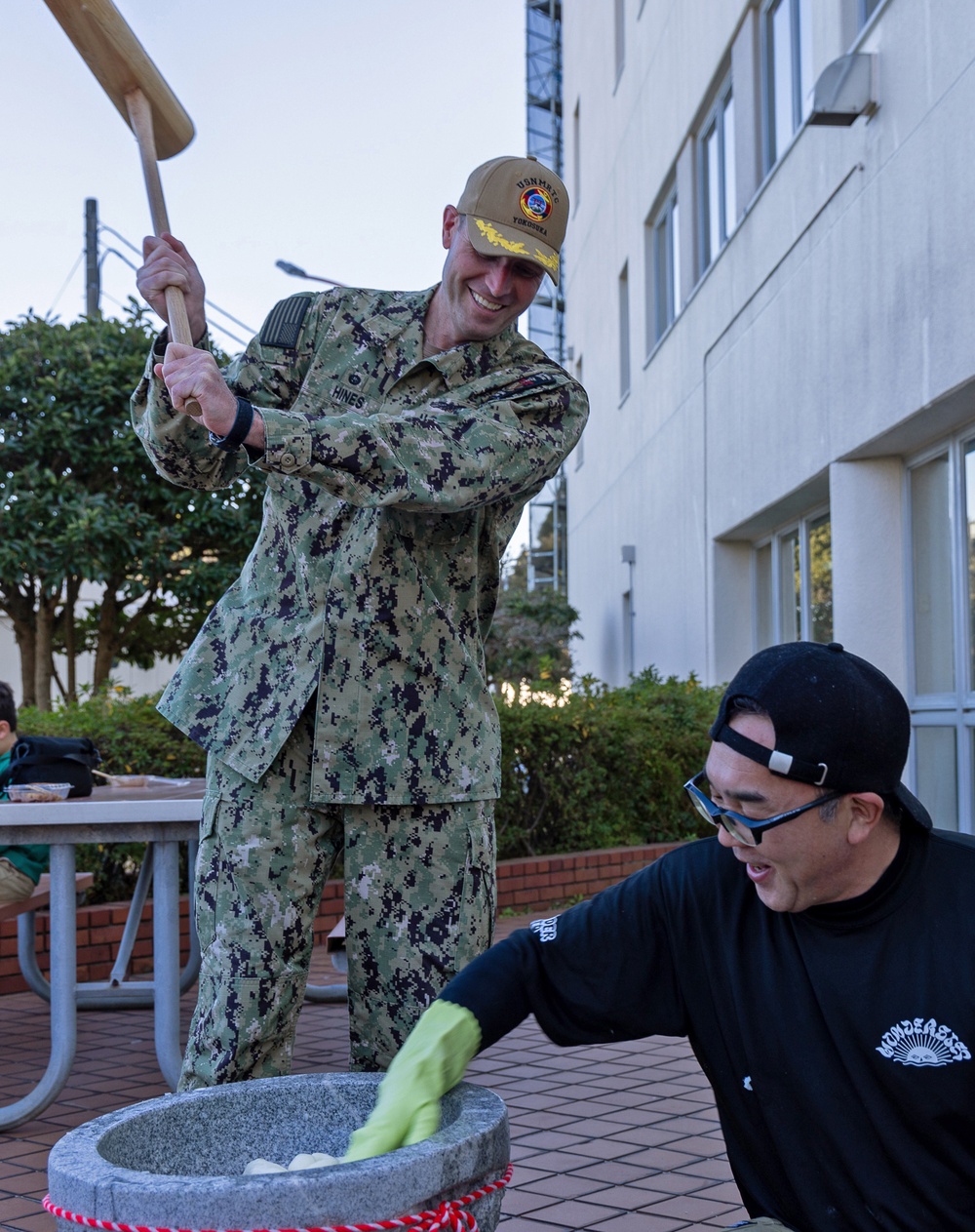 USNH Yokosuka Pounds Mochi