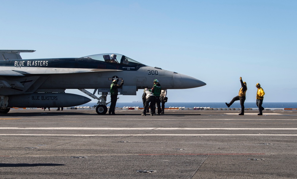 DVIDS - Images - USS Theodore Roosevelt Flight Ops [Image 20 of 21]
