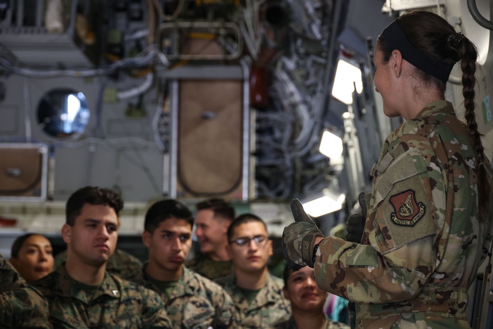 III Marine Expeditionary Force Marines tour U.S. Airforce C-17 Globemaster III