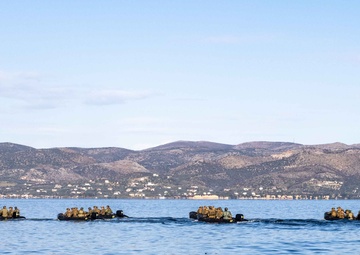 26 MEU(SOC)’s small boat detachment conducts ship-to-shore maneuver during amphibious operations