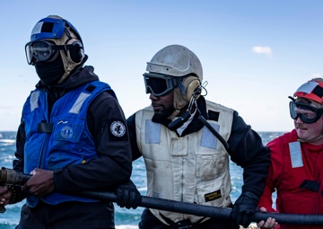 USS Princeton Conducts a Flight Deck Fire Drill