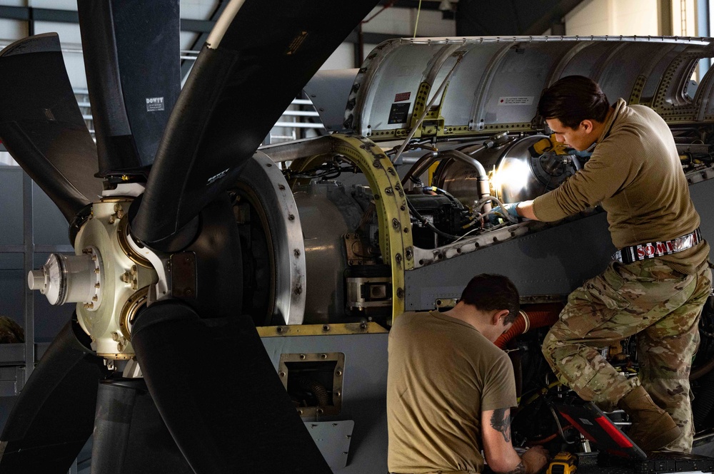 Preventing Failure: 86 MXS performs aircraft checks