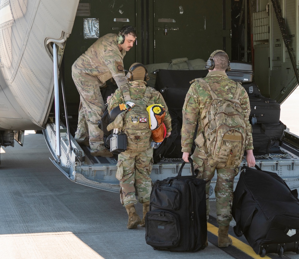 71st RQS and RGS leave for Red Flag