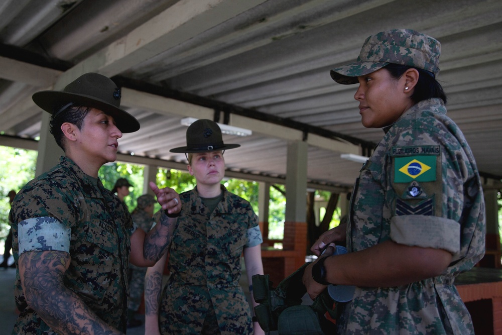 U.S. and Brazilian Marines meet to discuss integration of Brazilian male and female recruits