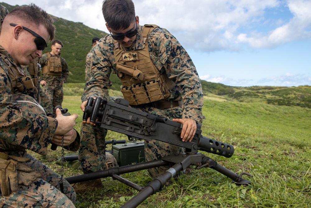 MWSS-174 Trains with Crew-served Weapons