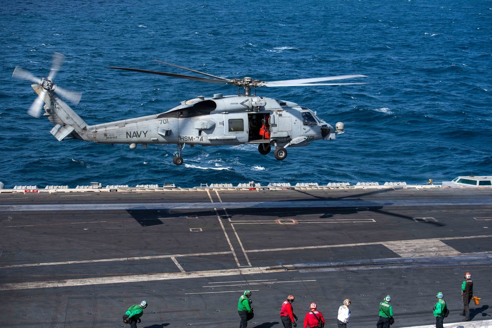 USS Dwight D. Eisenhower (CVN 69) Conducts Flight Operations in the Gulf of Aden