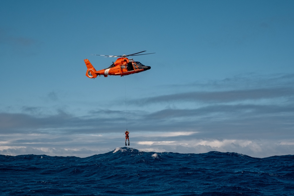 Air Station Barbers Point conducts North Shore help-ops