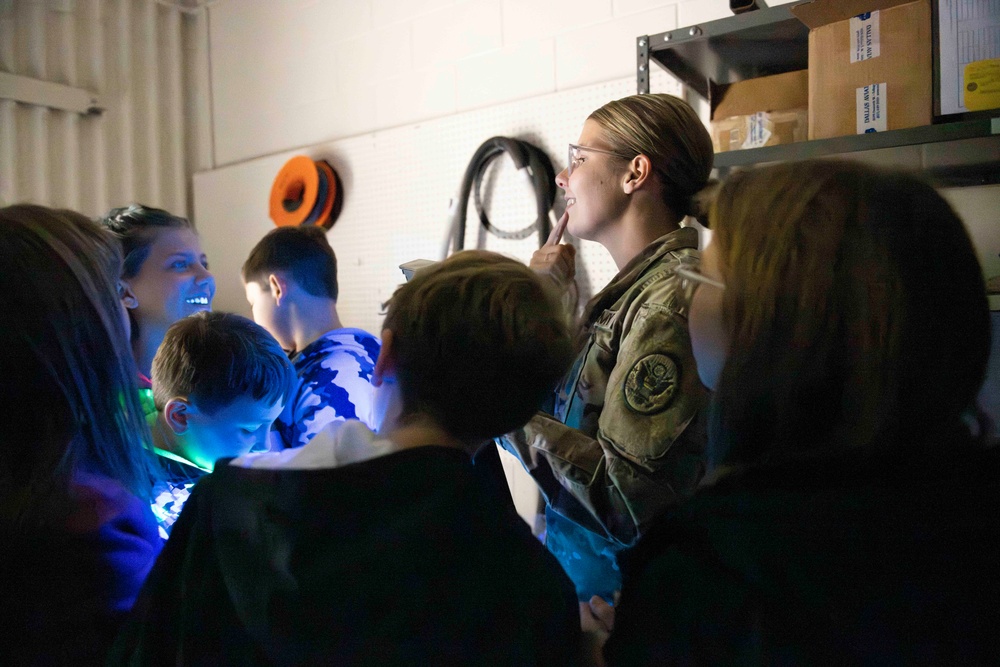 Students learn about STEM from the 84th CST