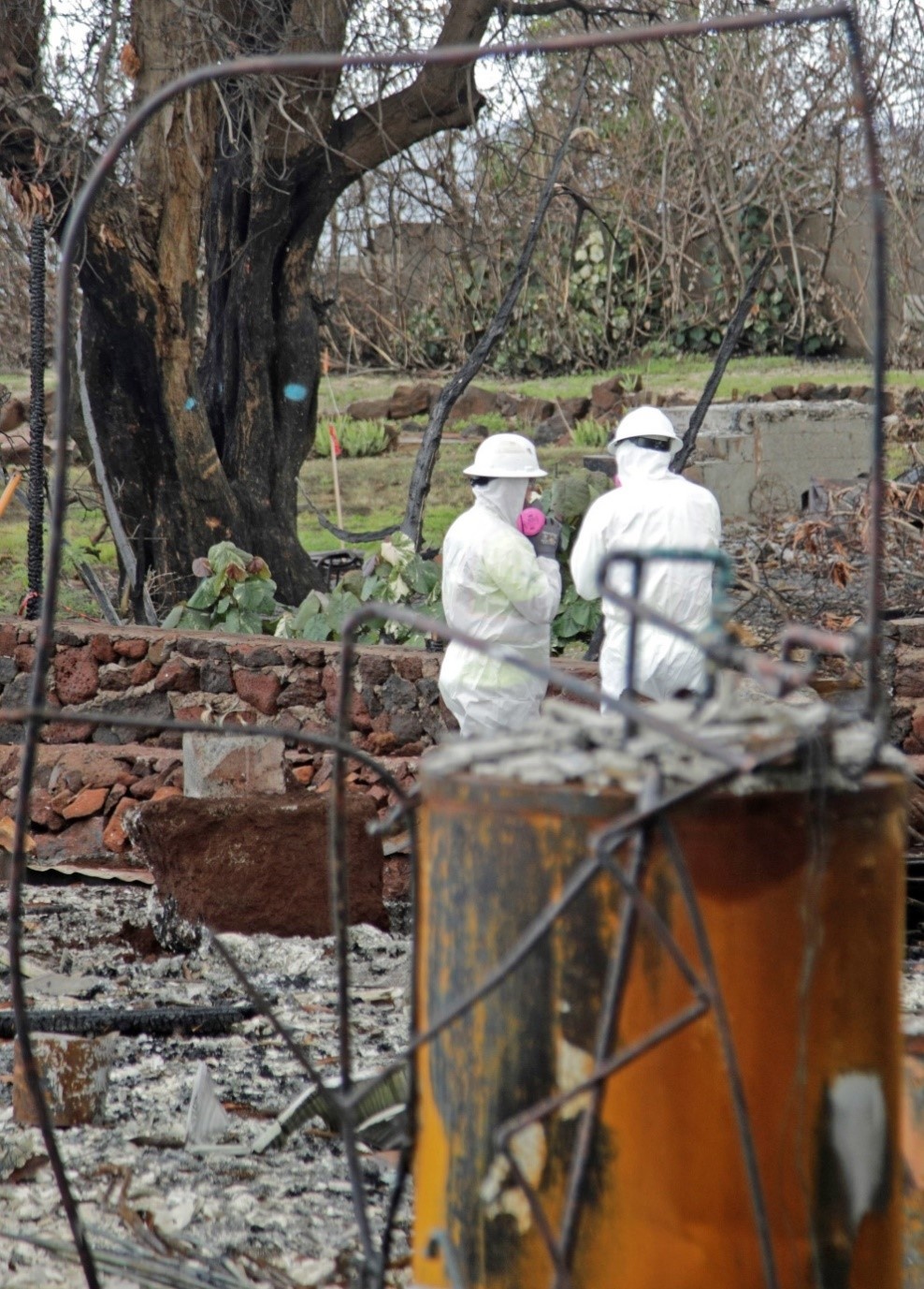 Workers in the “hot zone” clear debris in Lahaina, Hawai‘i