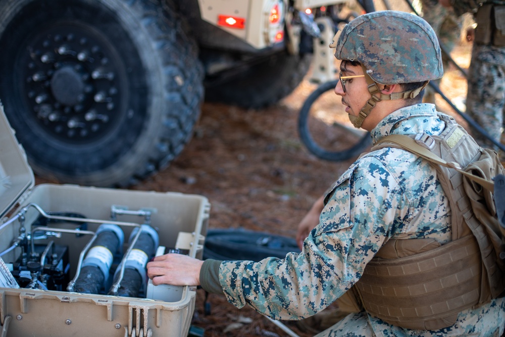 CLB 24 Marines Conduct Water Purification in a JLTV