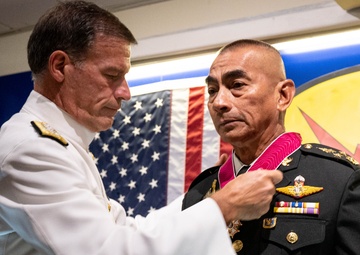 U.S. INDOPACOM Commander Presents Legion of Merit to Royal Thai Armed Forces Gen. Chalermphon