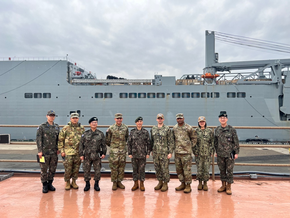 Combined Forces Command Korea Tours Military Sealift Command in Korea