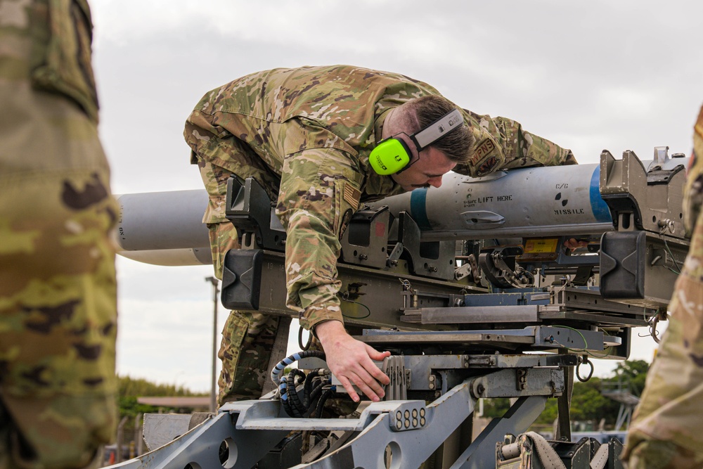 LOAD UP! Kadena weapons teams compete for the best