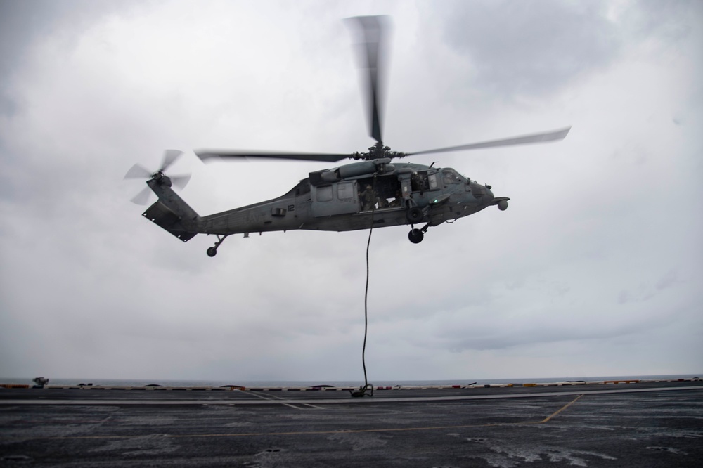 NSW Conducts Operations Aboard USS Carl Vinson