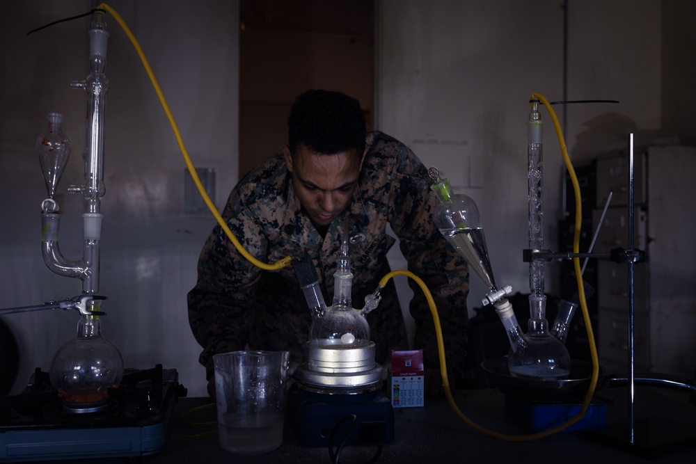 31st MEU CBRN conduct a Chemical Response Exercise