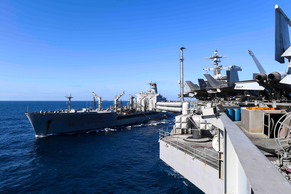 USS Carl Vinson (CVN 70) Conducts Fueling-at-Sea in South China Sea