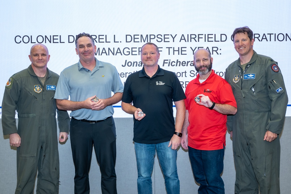 482d Fighter Wing Honored with Prestigious Airfield Operations Awards