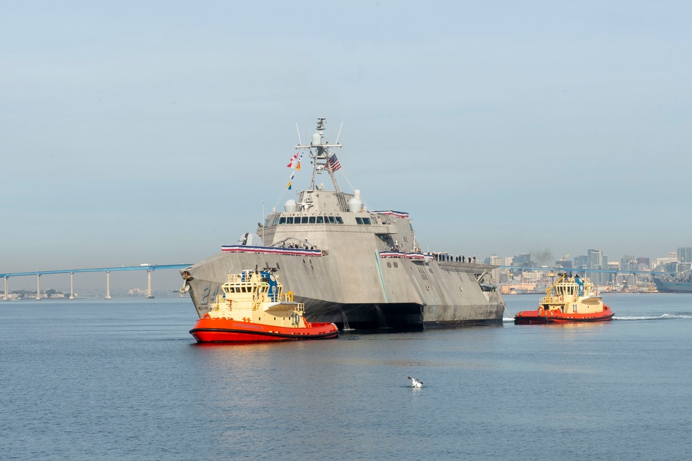 USS Oakland (LCS 24) Returns to Homeport in San Diego