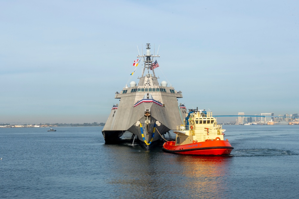 USS Oakland (LCS 24) Returns to Homeport in San Diego