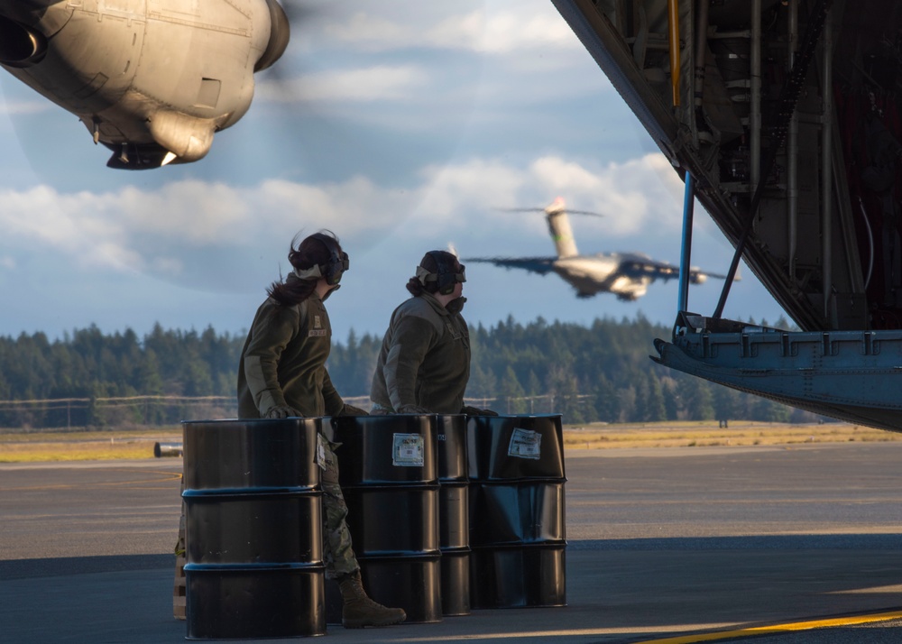 DVIDS - Images - 62d AW, Little Rock AFB, Royal New Zealand Air Force ...