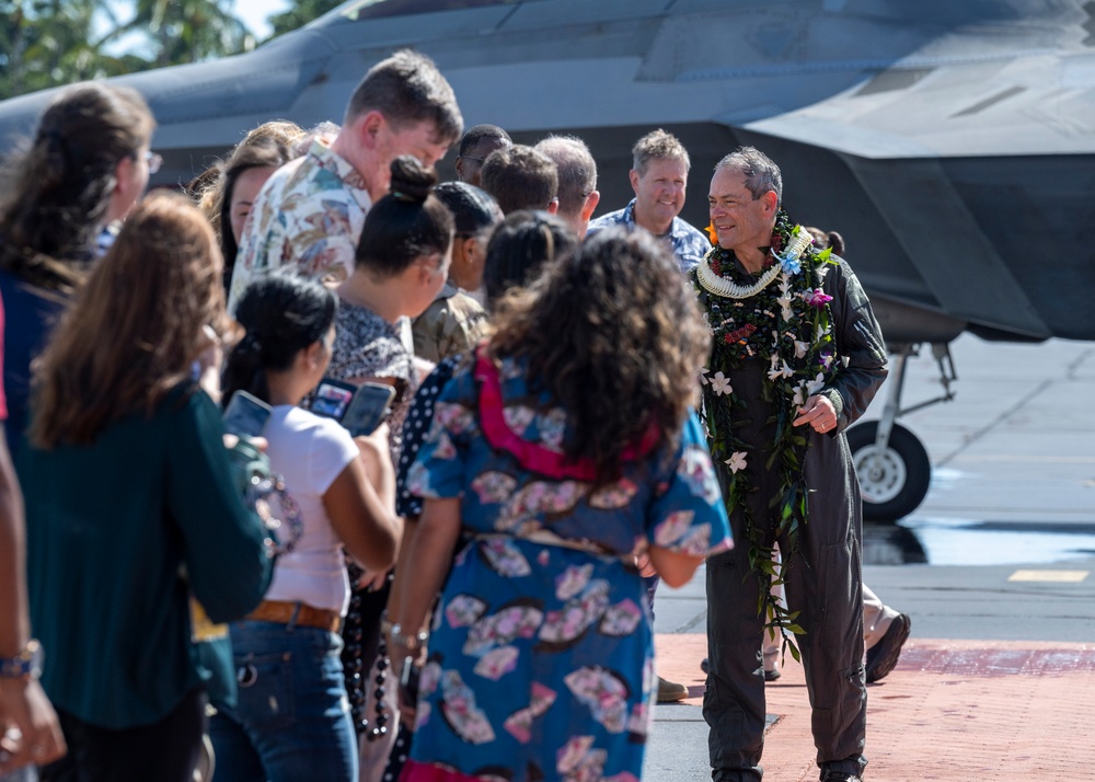 Gen. Wilsbach completes fini-flight as PACAF commander