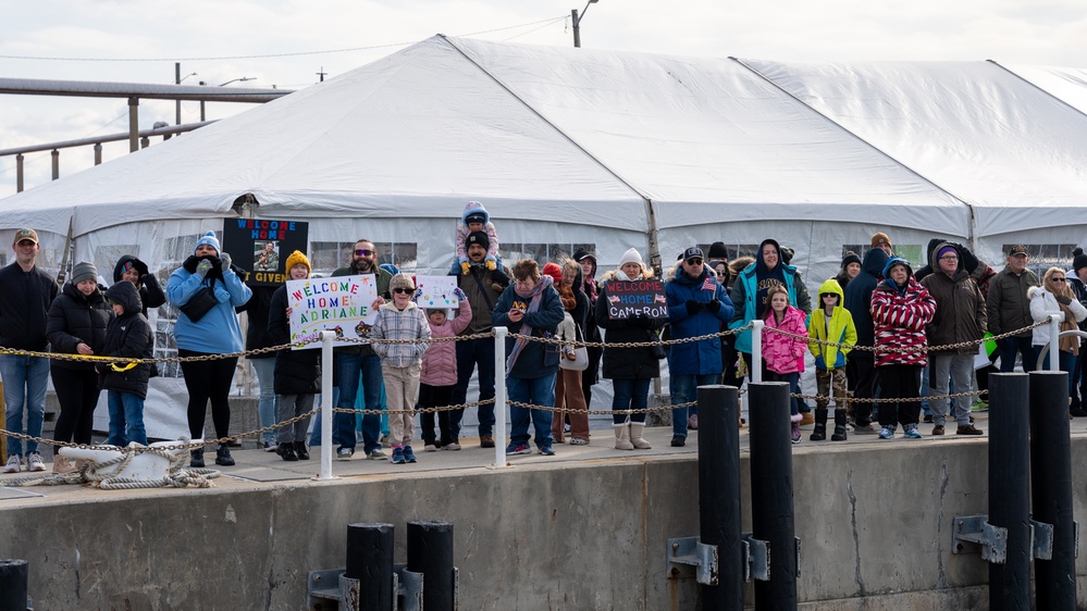 USS Normandy (CG 60) Returns from Deployment