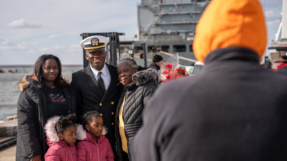 USS Normandy (CG 60) Returns from Deployment