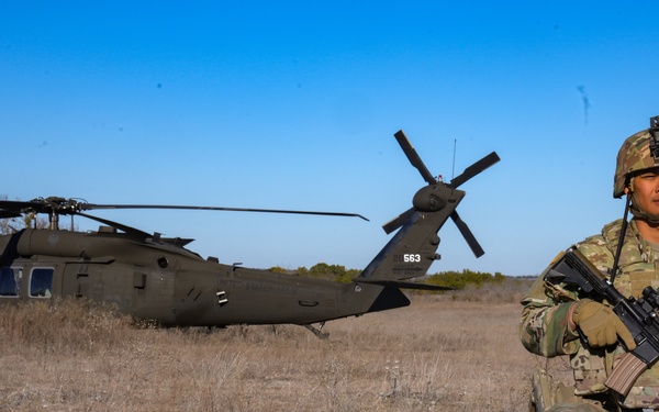 Iowa, Oklahoma, Louisiana, and Georgia National Guard Soldiers prepare for KFOR 33