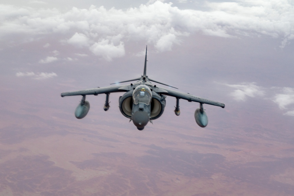 U.S. Marine Corps AV-8B Harriers refuel in CENTCOM AOR